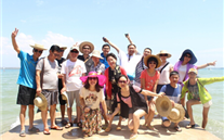 bet356体育集团组织职工畅游巴厘岛