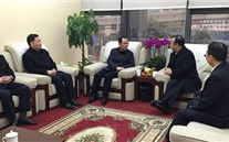 重庆市政协副主席吴刚来bet356体育集团调研